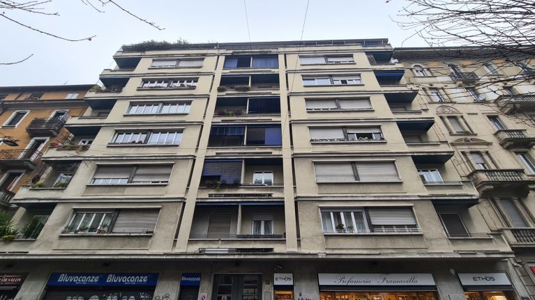 Vendita bilocale V.le Monza