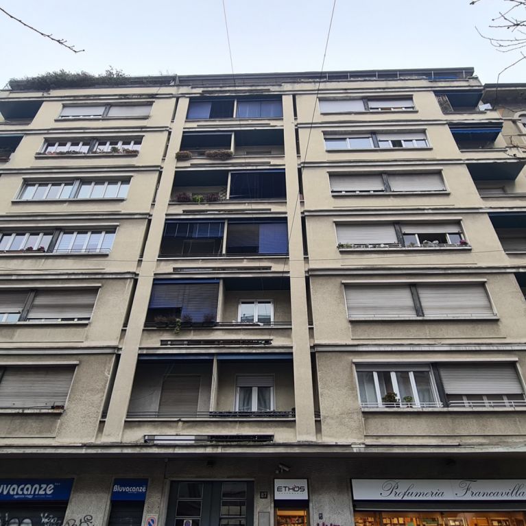 Vendita bilocale V.le Monza